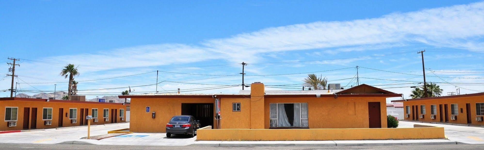 A Nights Inn Ridgecrest Exterior foto
